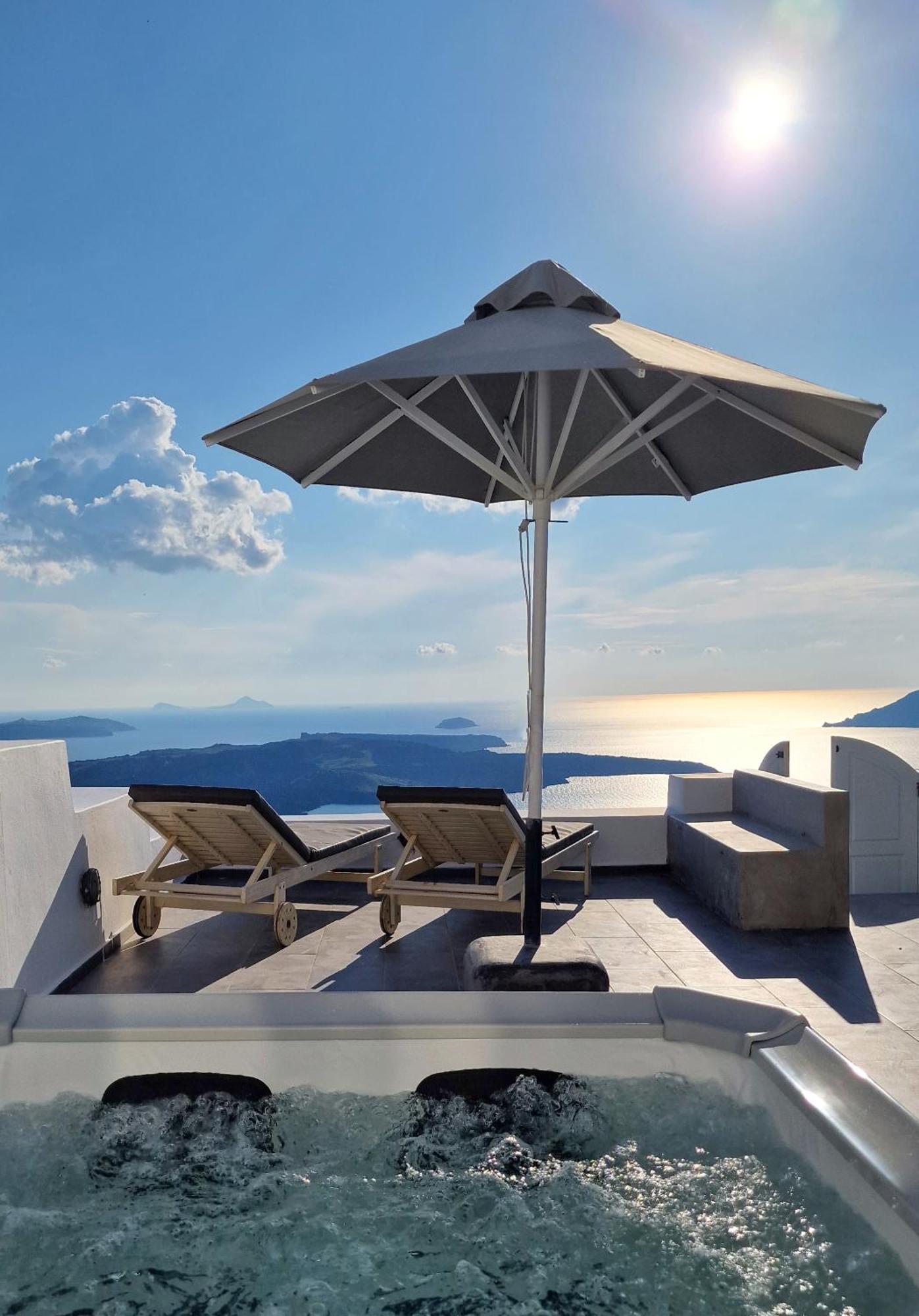 Karpimo Horizon - Caldera View With Private Hot Tub Βίλα Φηροστεφάνι Εξωτερικό φωτογραφία
