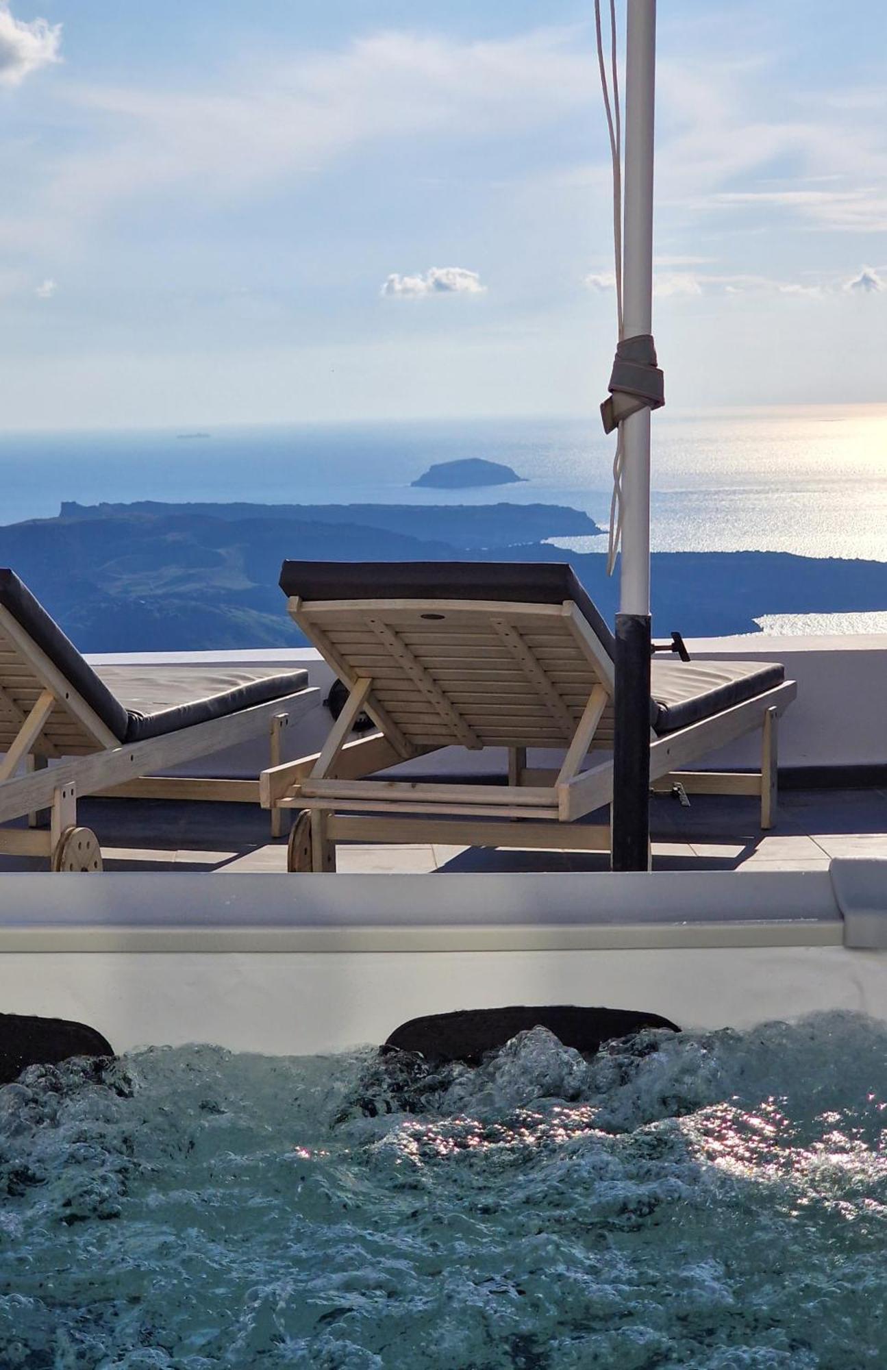 Karpimo Horizon - Caldera View With Private Hot Tub Βίλα Φηροστεφάνι Εξωτερικό φωτογραφία