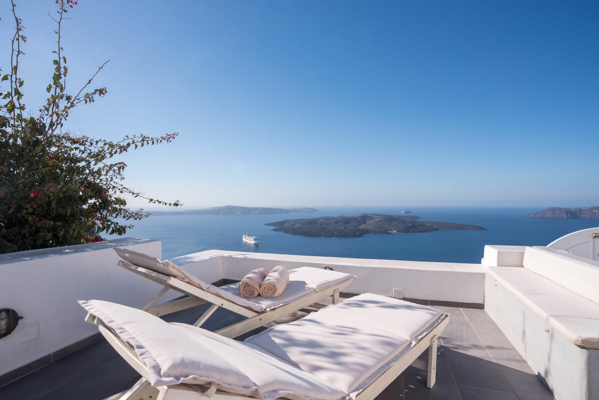 Karpimo Horizon - Caldera View With Private Hot Tub Βίλα Φηροστεφάνι Εξωτερικό φωτογραφία